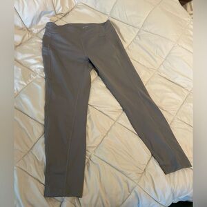 4/$25 bundle deal- Columbia Charcoal Active Leggings